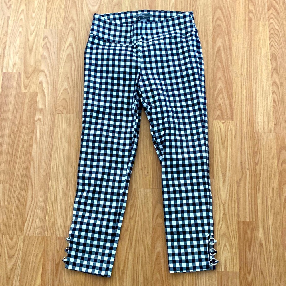 Black and white checkered classy pants. 89th & Madison.